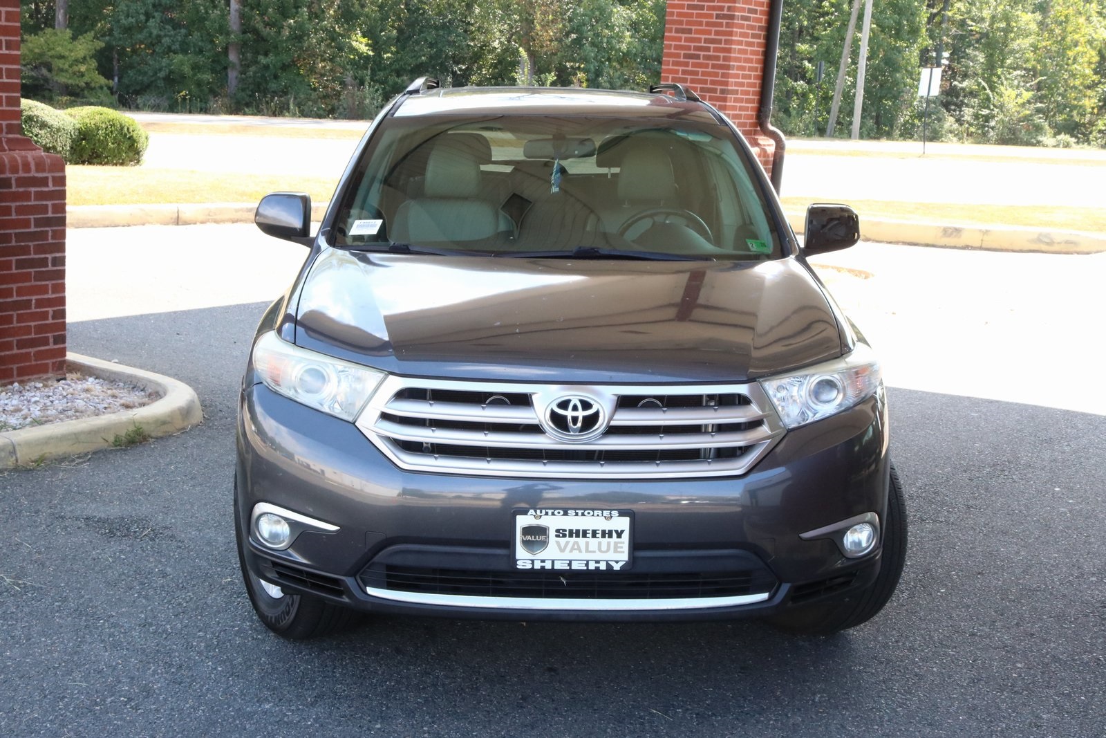 2013 Toyota Highlander SE photo 2