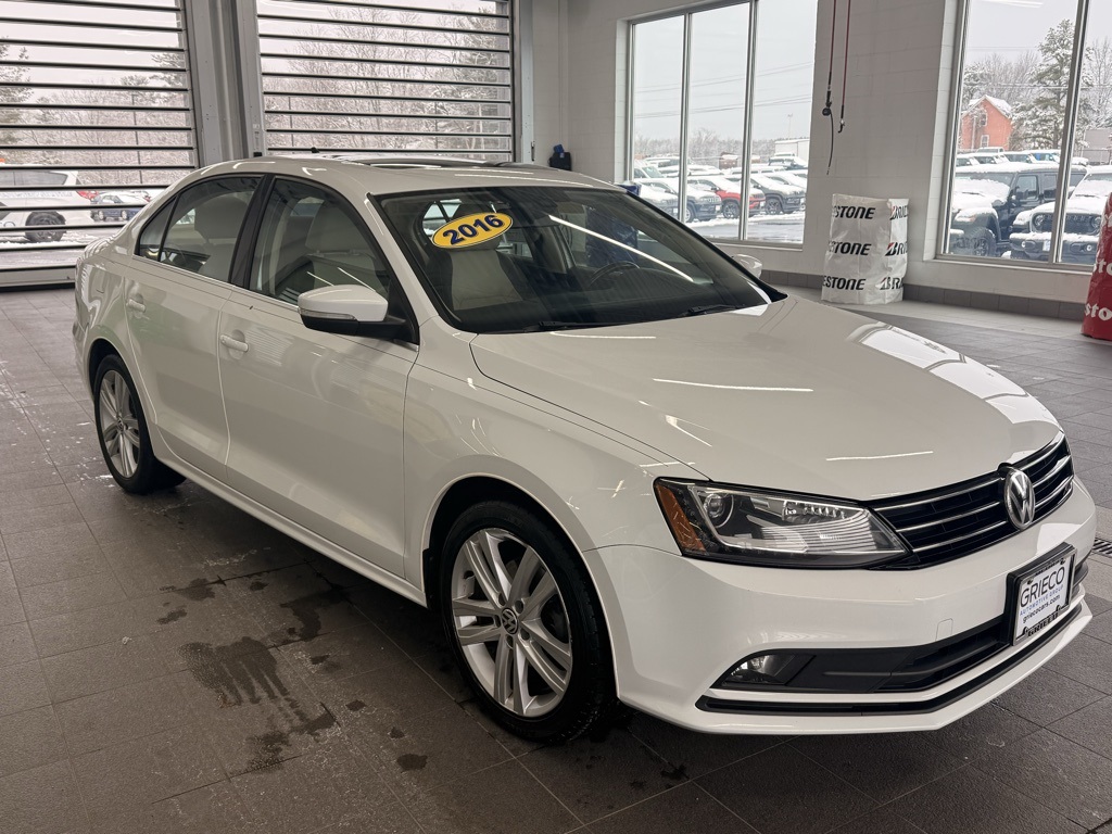 2016 Volkswagen Jetta SEL Premium's photo