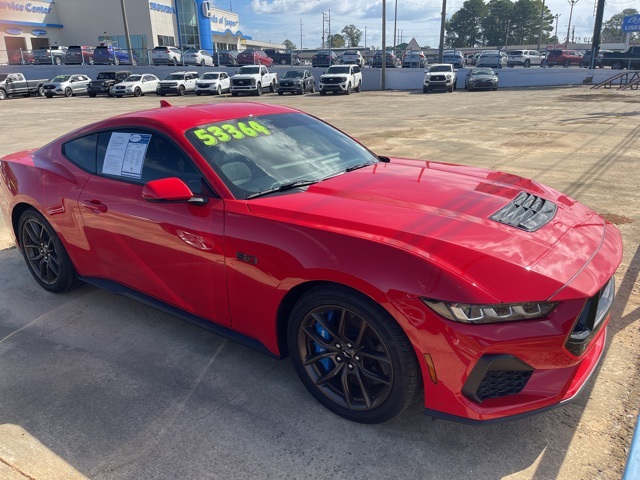 2024 Ford Mustang GT Premium photo 2