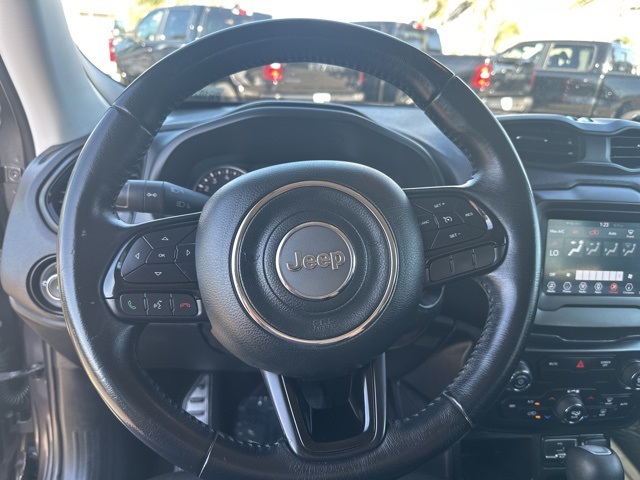 2019 Jeep Renegade Latitude photo 12