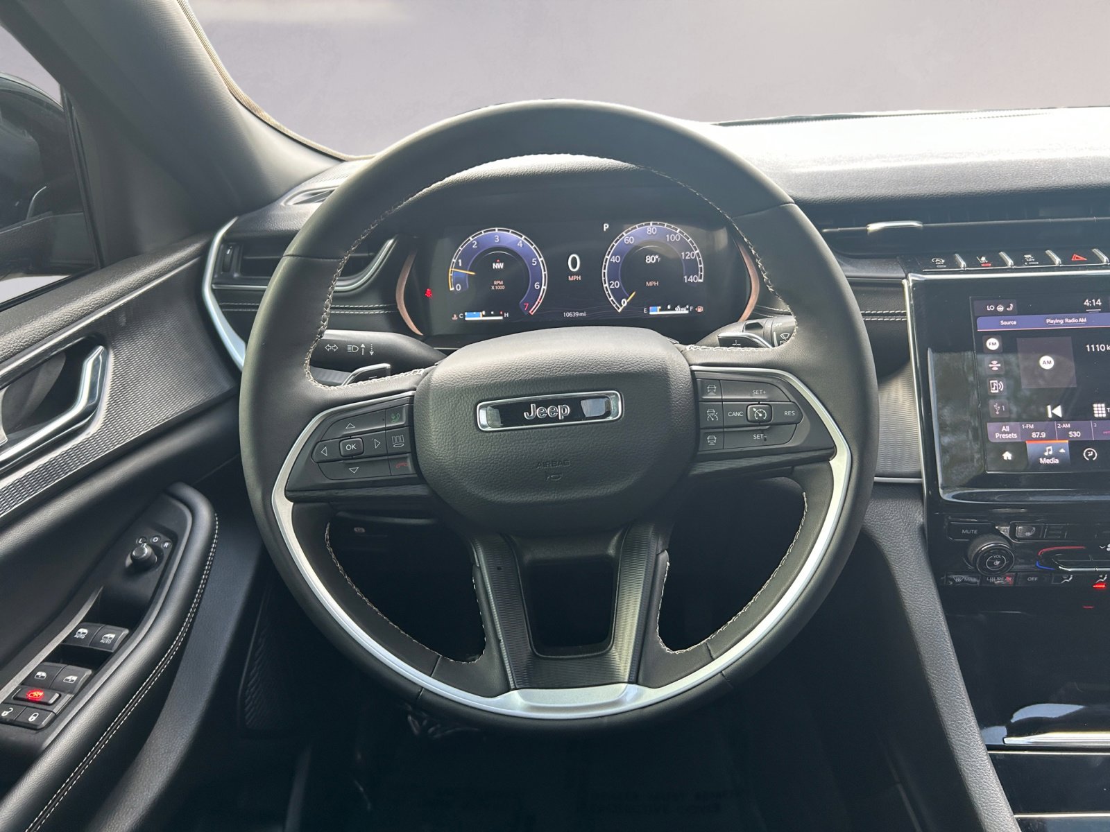 2024 Jeep Grand Cherokee Altitude X photo 13