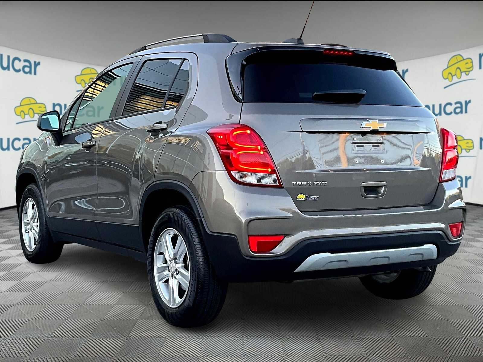 2022 Chevrolet Trax LT photo 4