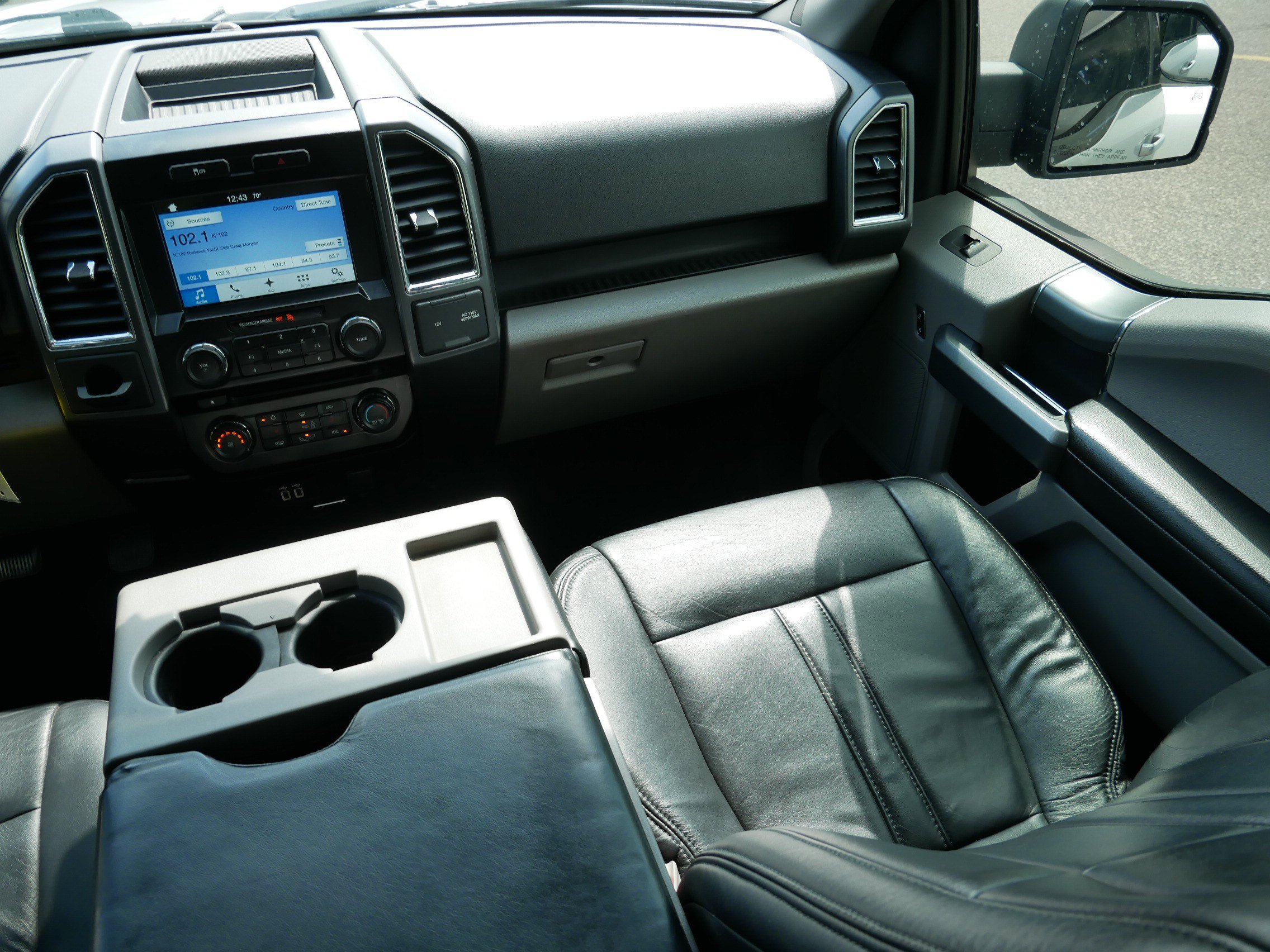 2016 Ford F-150 XLT photo 11