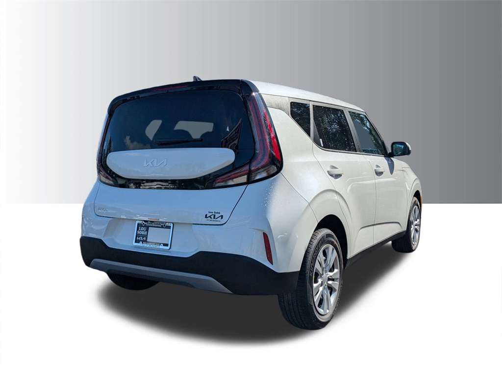 2025 Kia Soul LX S photo 4