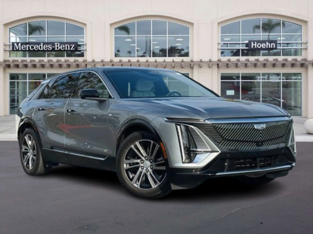 2025 Cadillac LYRIQ Luxury 1's photo