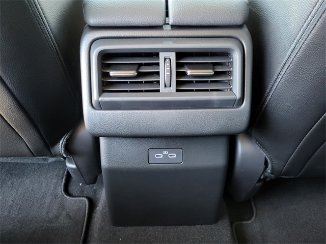 2025 Mazda CX-50 Premium photo 11
