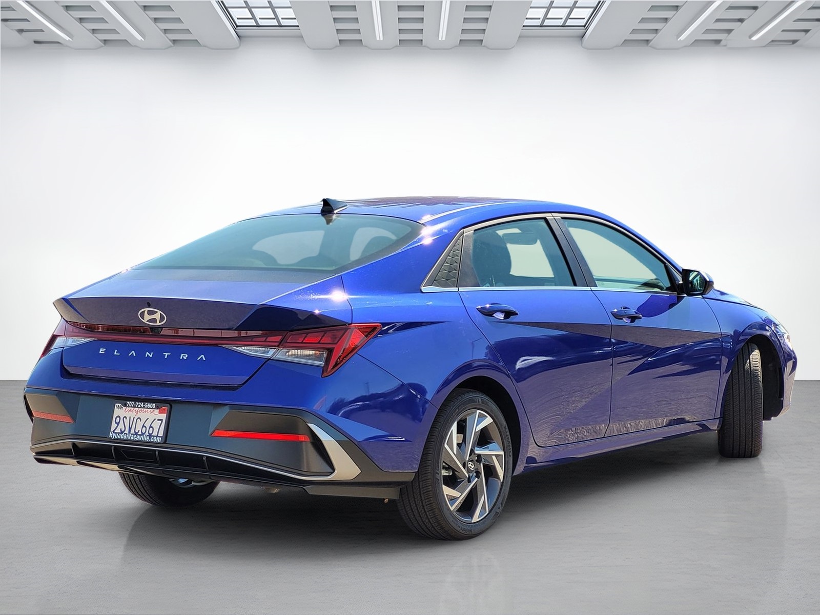 2025 Hyundai Elantra SEL Convenience photo 4