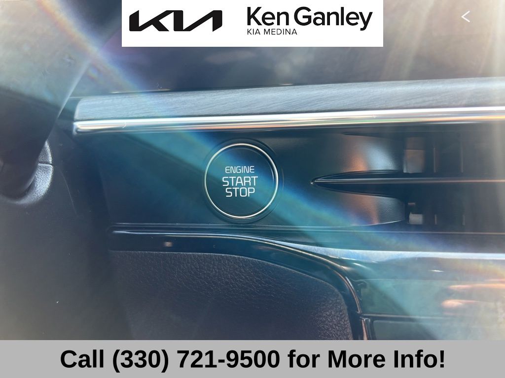 2025 Kia K5 EX photo 31