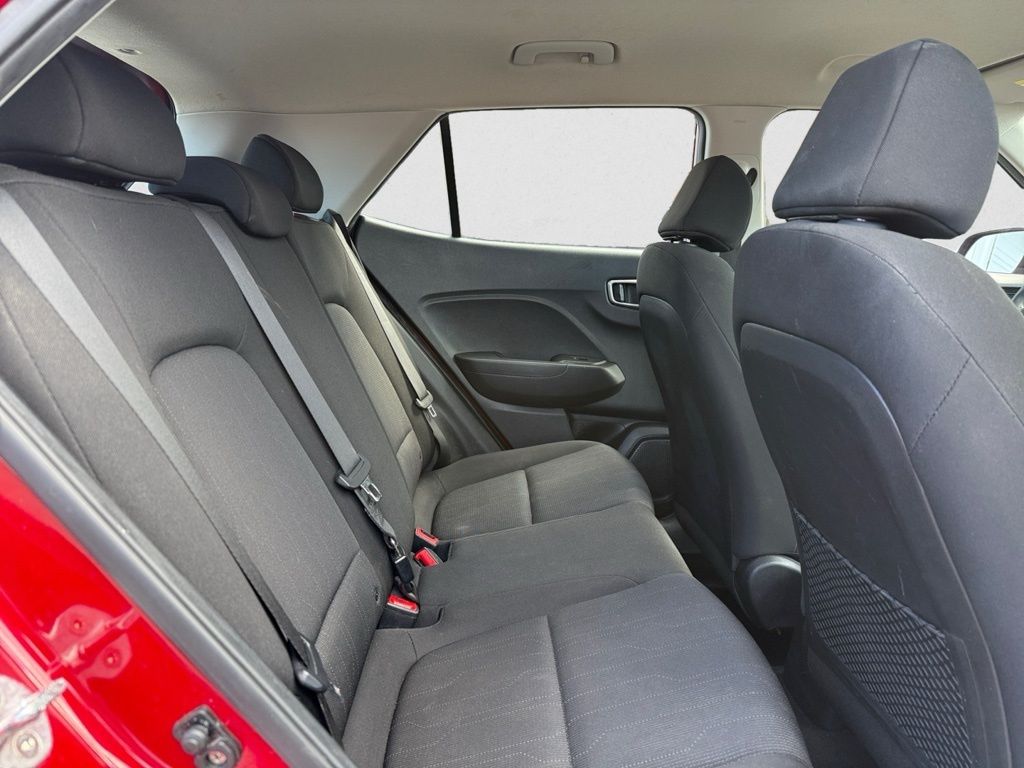 2021 Hyundai Venue SE photo 18