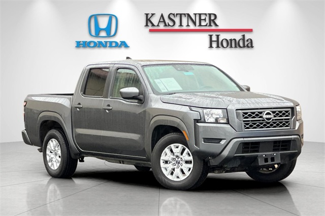 2023 Nissan Frontier SV's photo