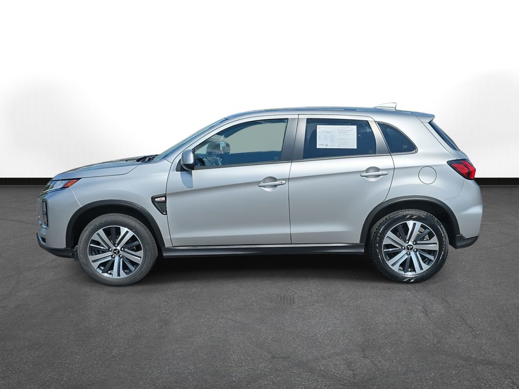 2024 Mitsubishi Outlander Sport ES LE SE photo 8