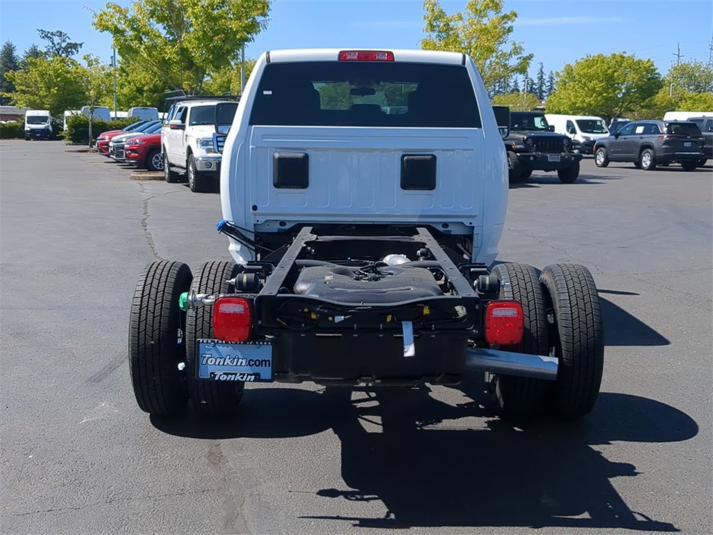 2024 Ram 3500 Tradesman photo 4