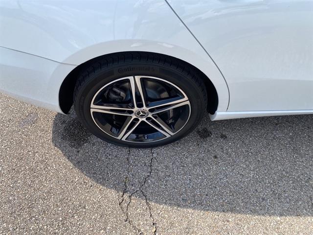 2019 Mercedes Benz A 220 4MATIC photo 6