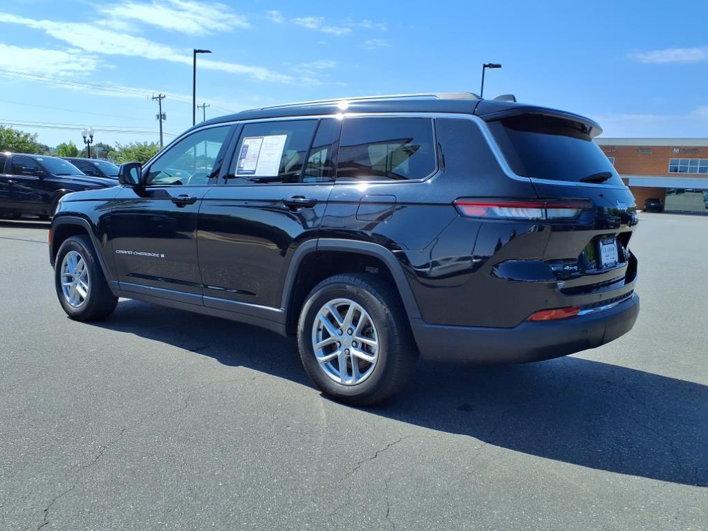 2022 Jeep Grand Cherokee Laredo photo 16