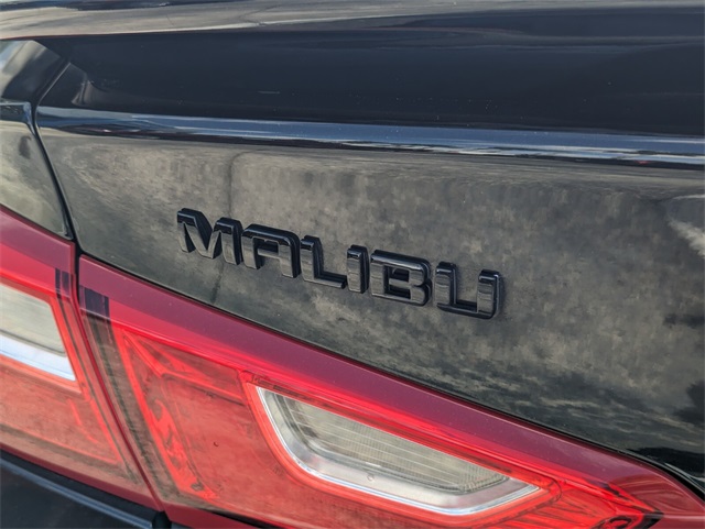 2022 Chevrolet Malibu RS photo 11