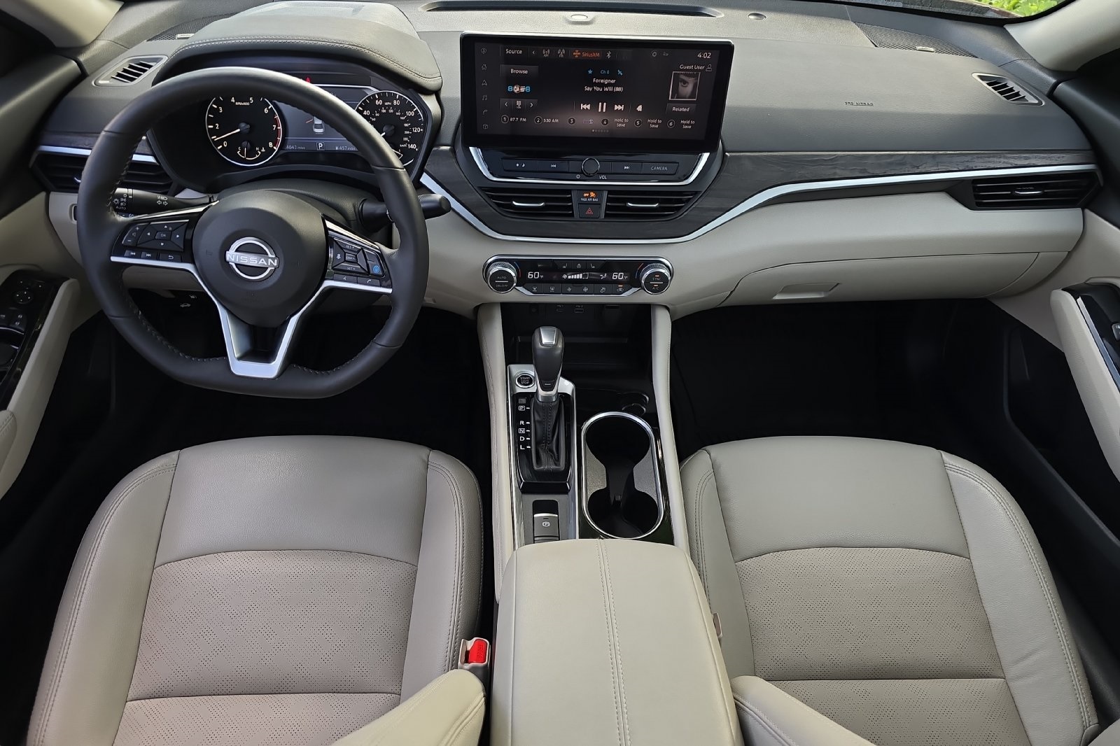 2024 Nissan Altima 2.5 SL photo 10