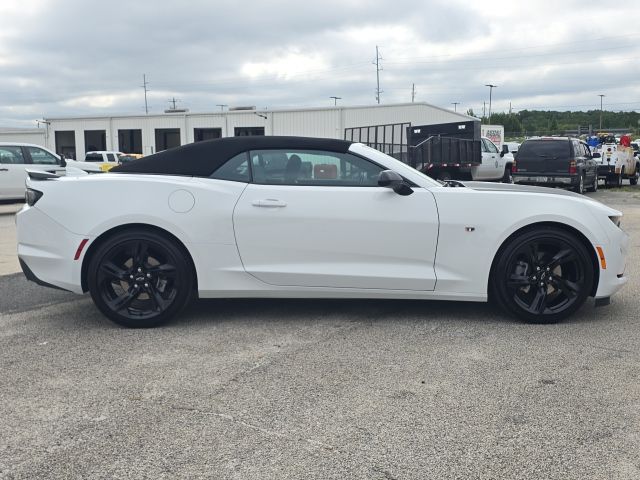 2023 Chevrolet Camaro 2LT photo 6