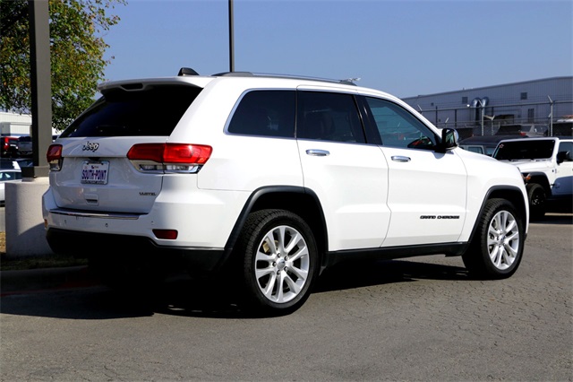 2017 Jeep Grand Cherokee Limited photo 5