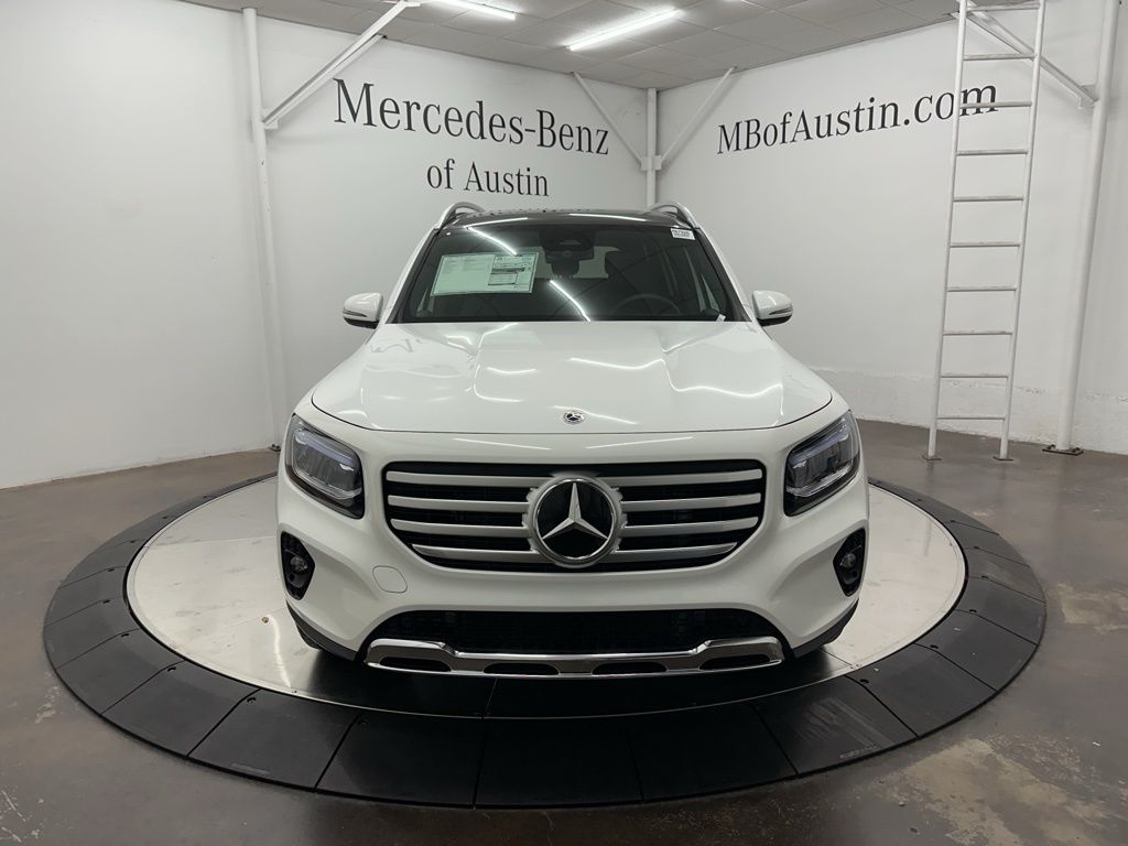 2025 Mercedes Benz GLB 250 photo 2