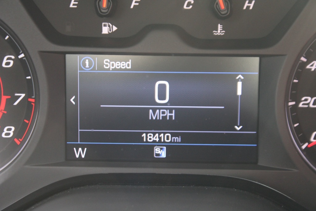 2023 Chevrolet Camaro 2LT photo 20