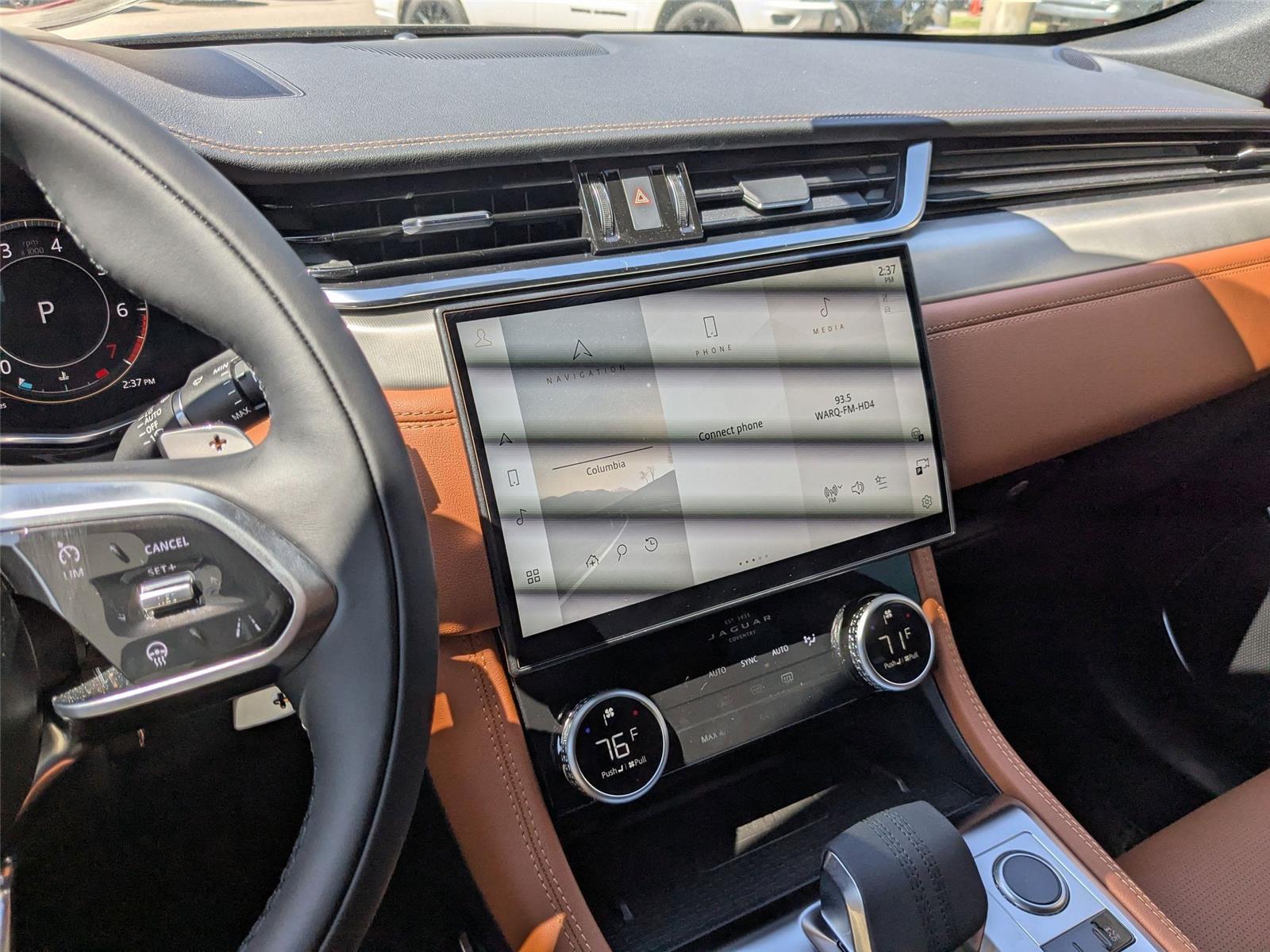 2026 Jaguar F-PACE P250 R-Dynamic S photo 16