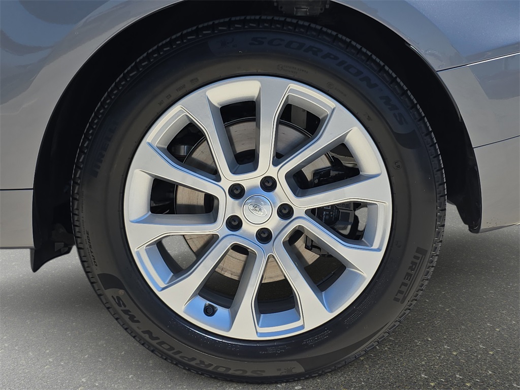 2025 Land Rover Range Rover Sport SE photo 29