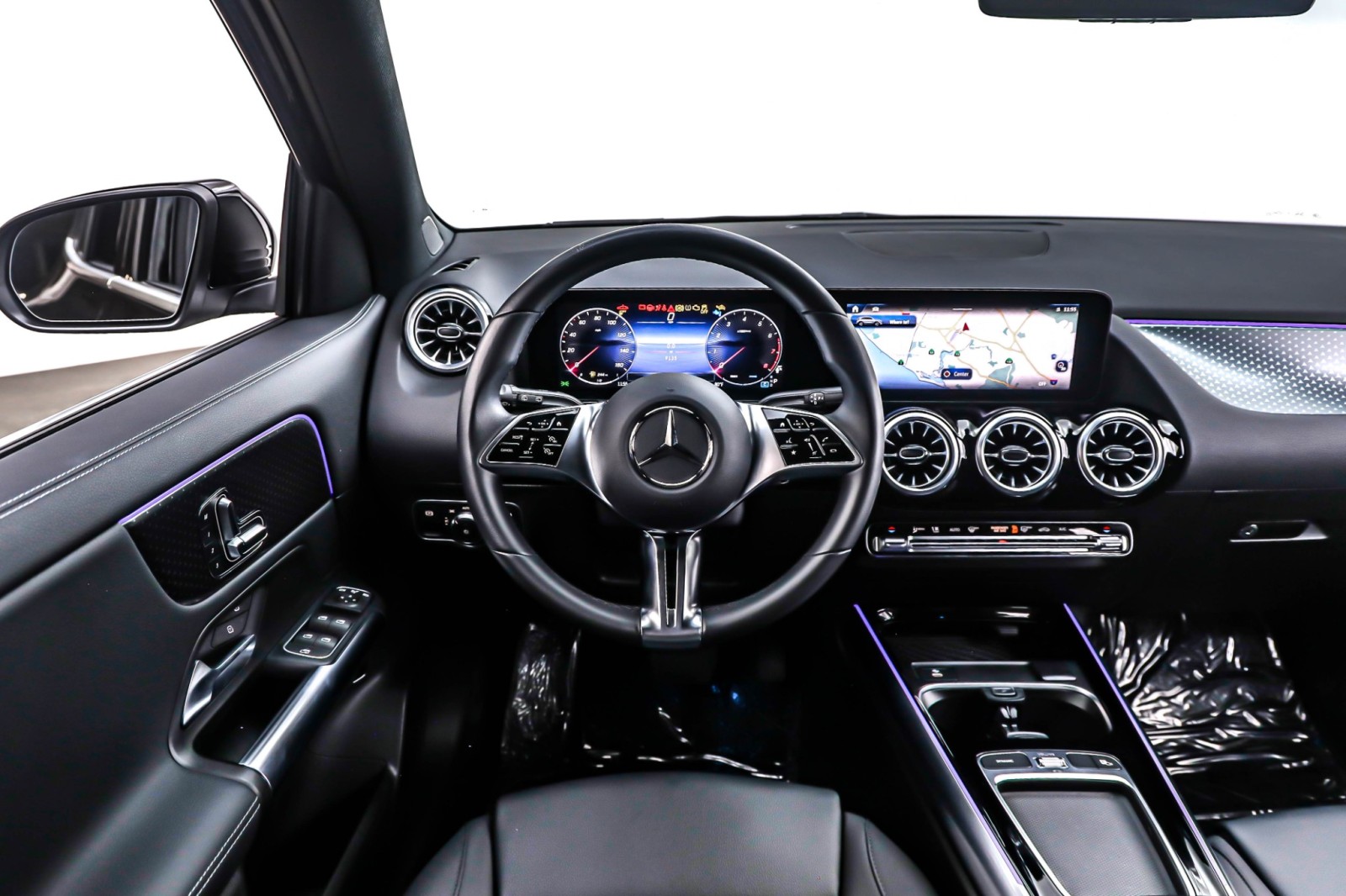 2025 Mercedes Benz GLA 250 photo 5
