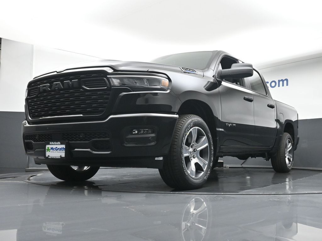 2025 Ram 1500 Tradesman photo 4