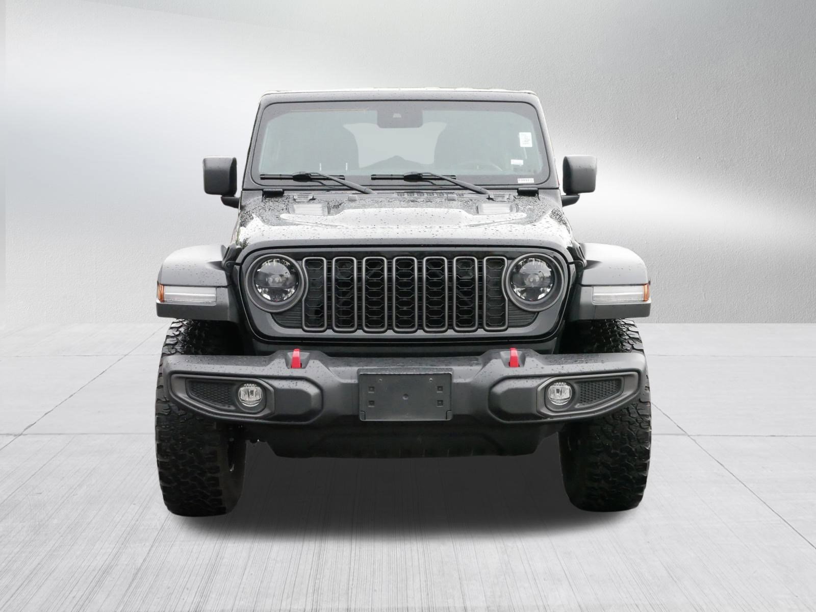 2024 Jeep Wrangler Rubicon photo 2