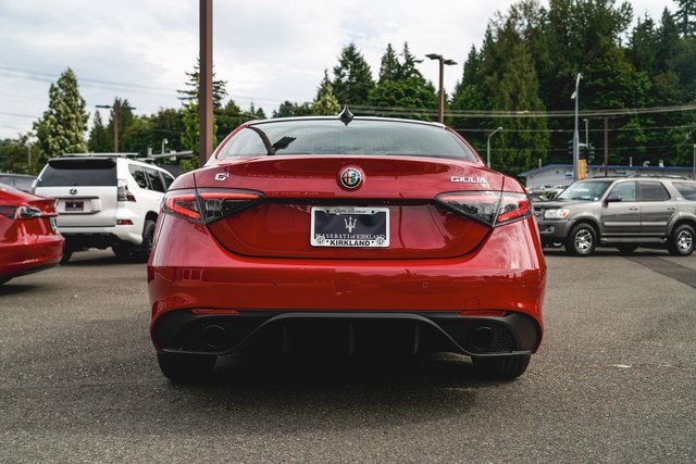 2025 Alfa Romeo Giulia Base photo 11