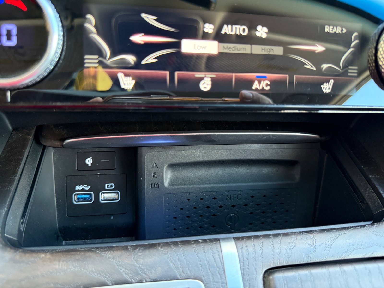 2024 Genesis GV80 2.5T photo 19