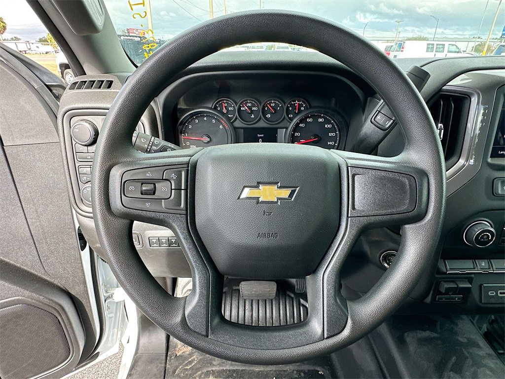 2024 Chevrolet Silverado 3500HD photo 7