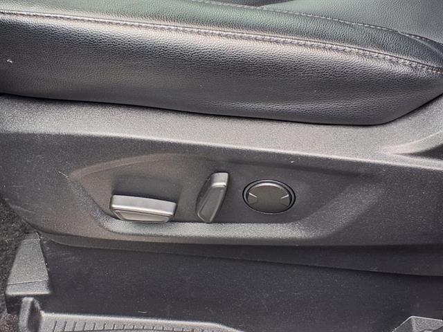 2024 Ford Edge Titanium photo 4