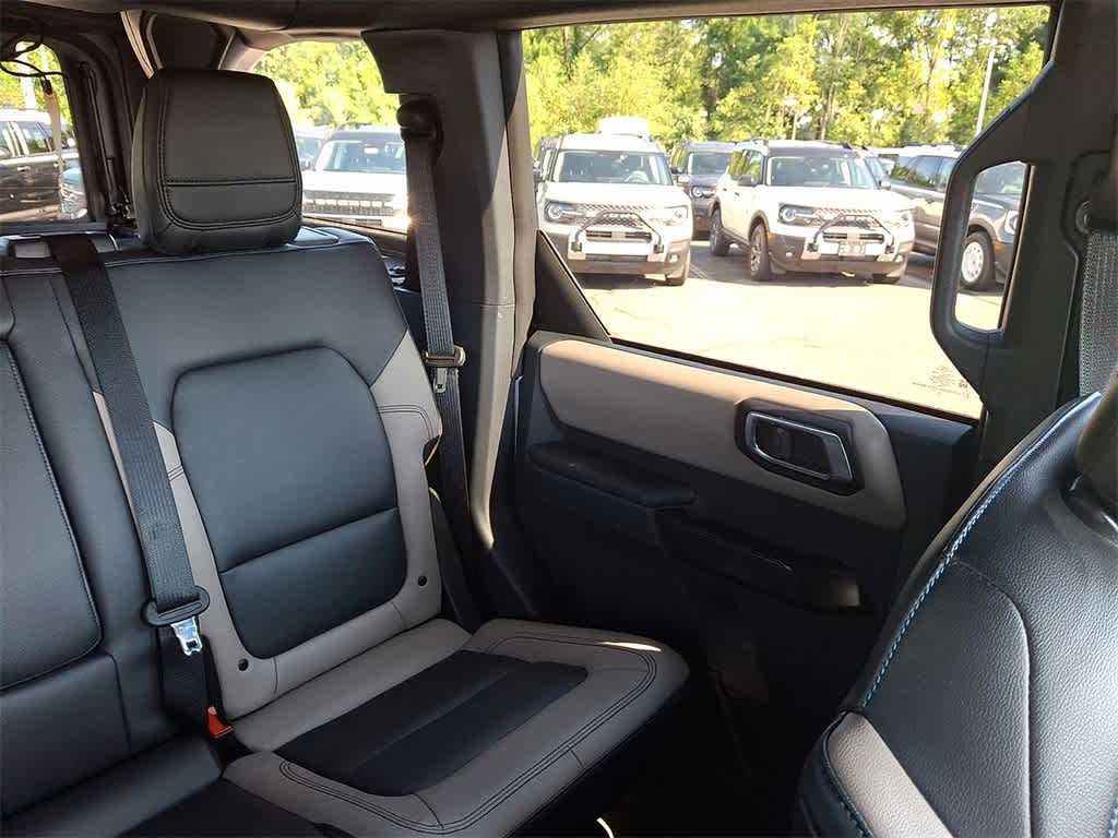 2024 Ford Bronco Wildtrak photo 12