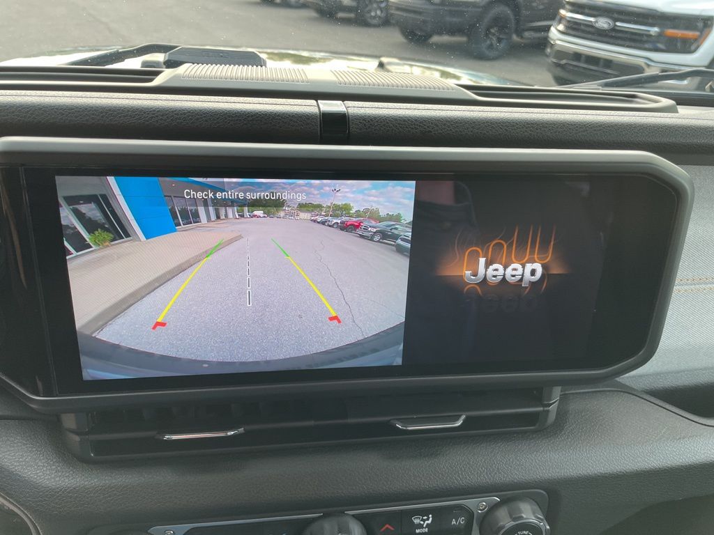 2024 Jeep Wrangler Sport S photo 30