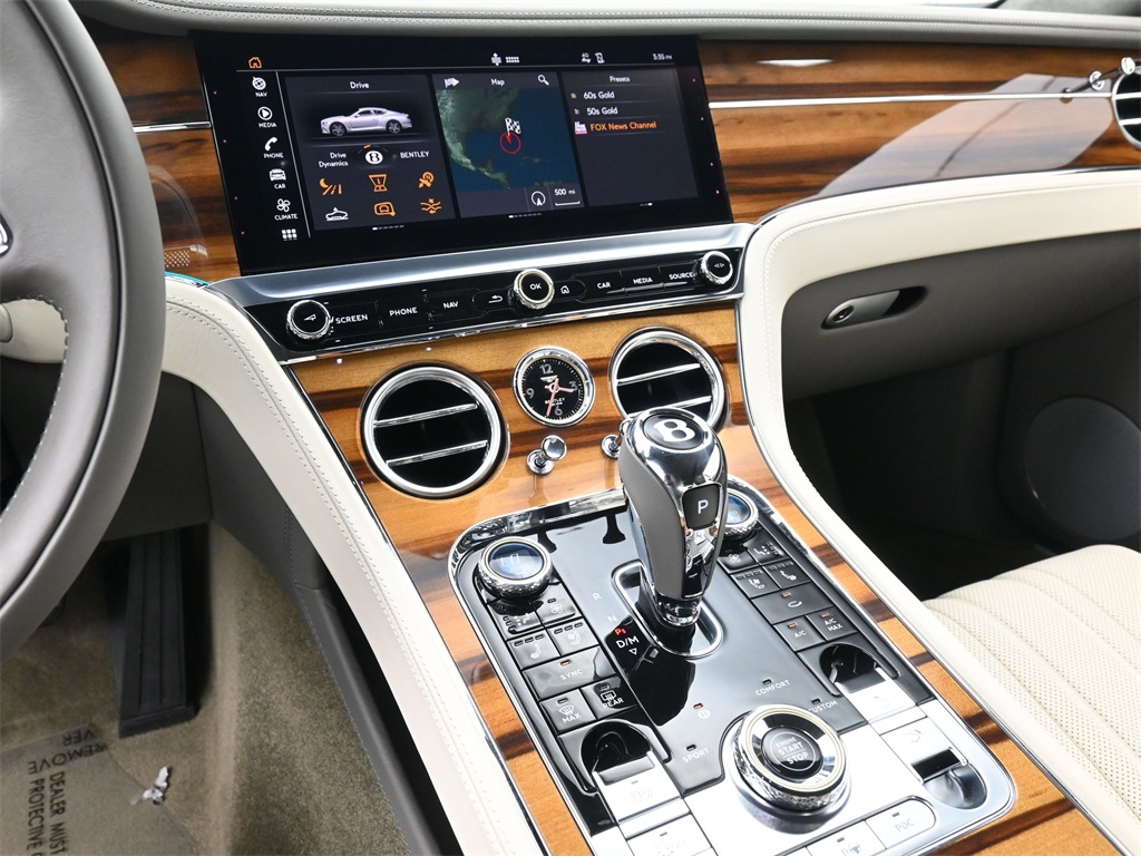 2022 Bentley Continental GT V8 photo 7