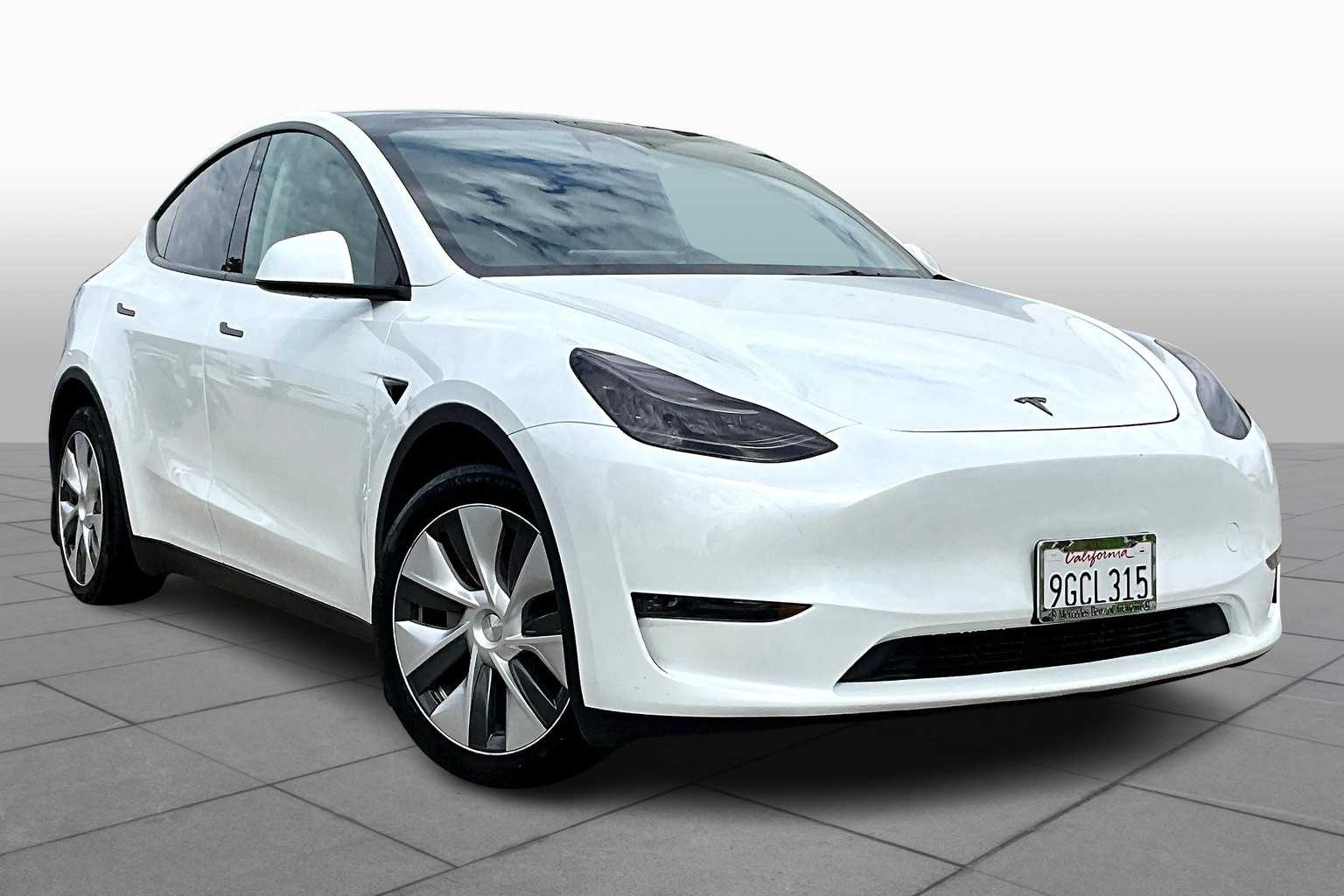 Used 2023 Tesla Model Y Long Range with VIN 7SAYGDEE6PA103719 for sale in Northfield, Minnesota