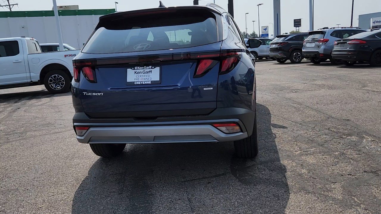 2025 Hyundai Tucson SEL photo 2