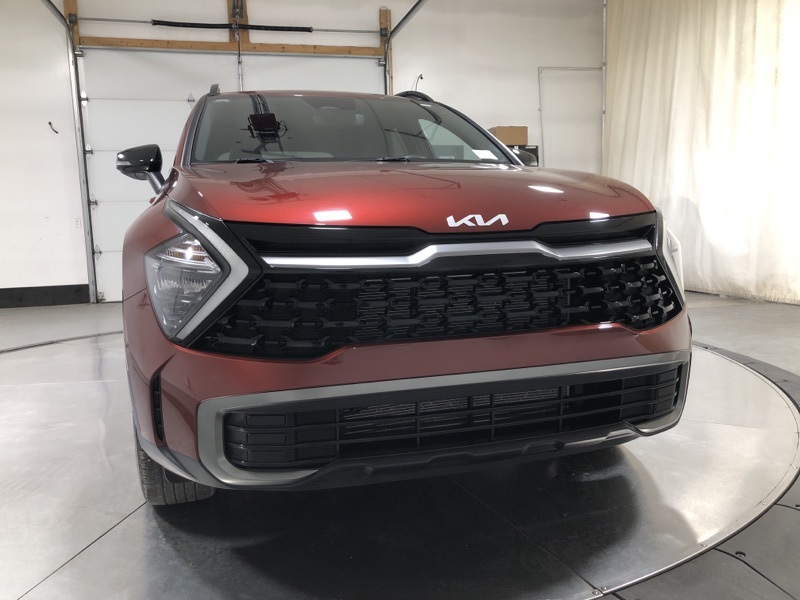 2023 Kia Sportage X-Line photo 2