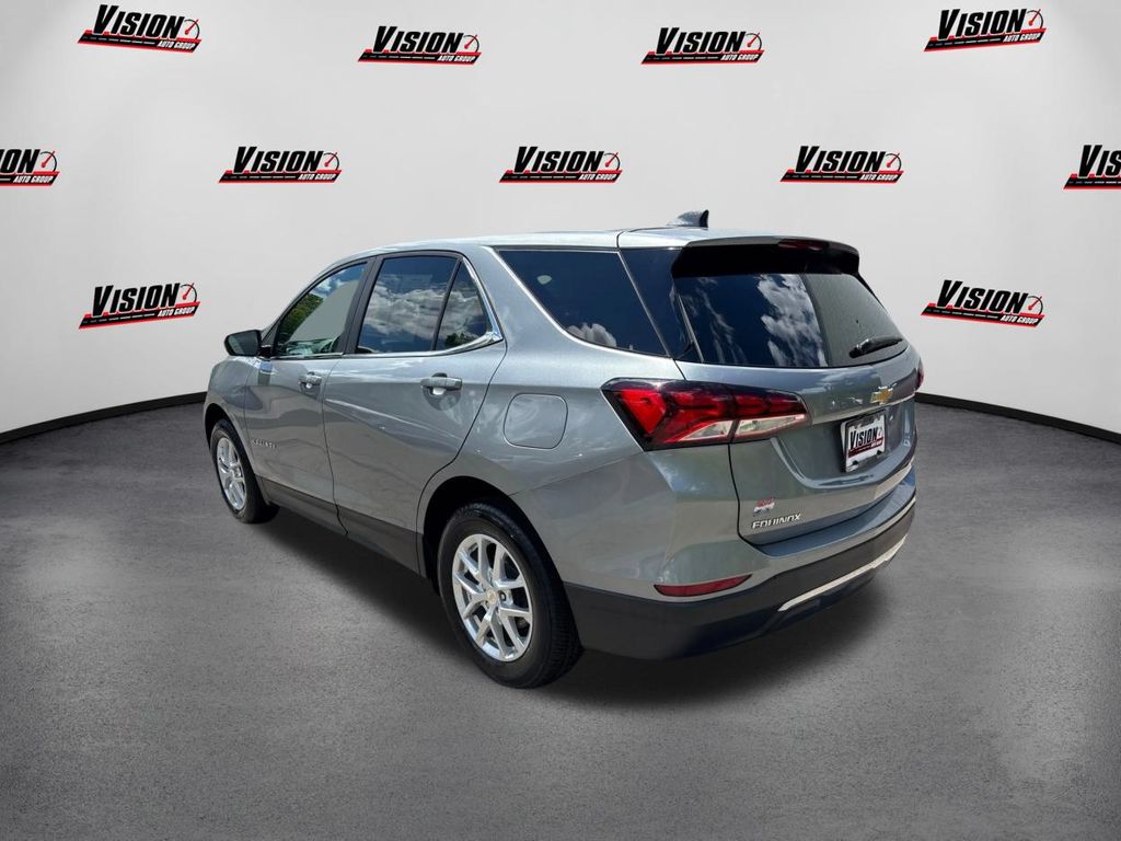 2023 Chevrolet Equinox LT photo 7