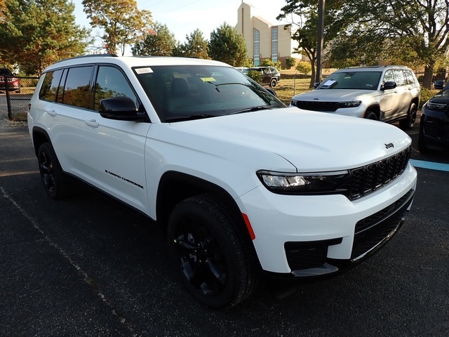 2025 Jeep Grand Cherokee Altitude X photo 7