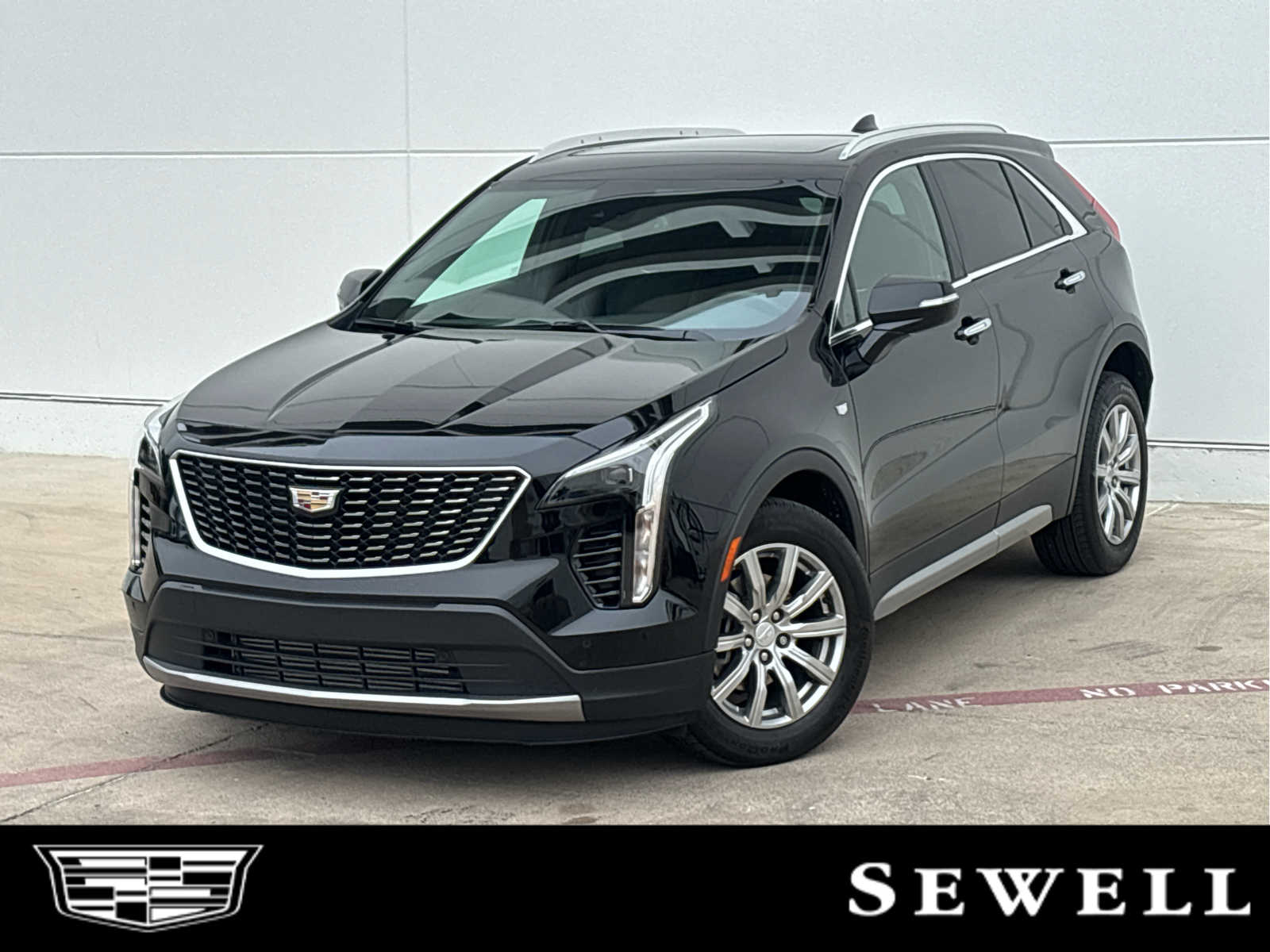 2023 Cadillac XT4 Premium Luxury's photo