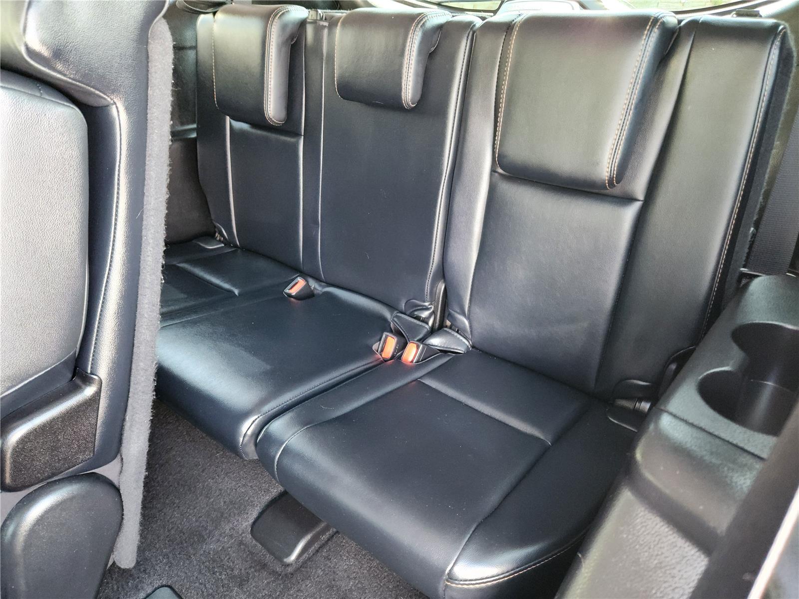 2016 Toyota Highlander Base Hybrid photo 11