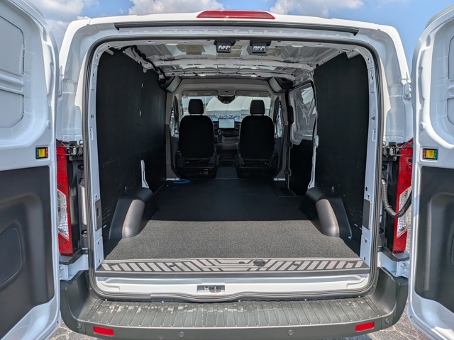2025 Ford Transit photo 14