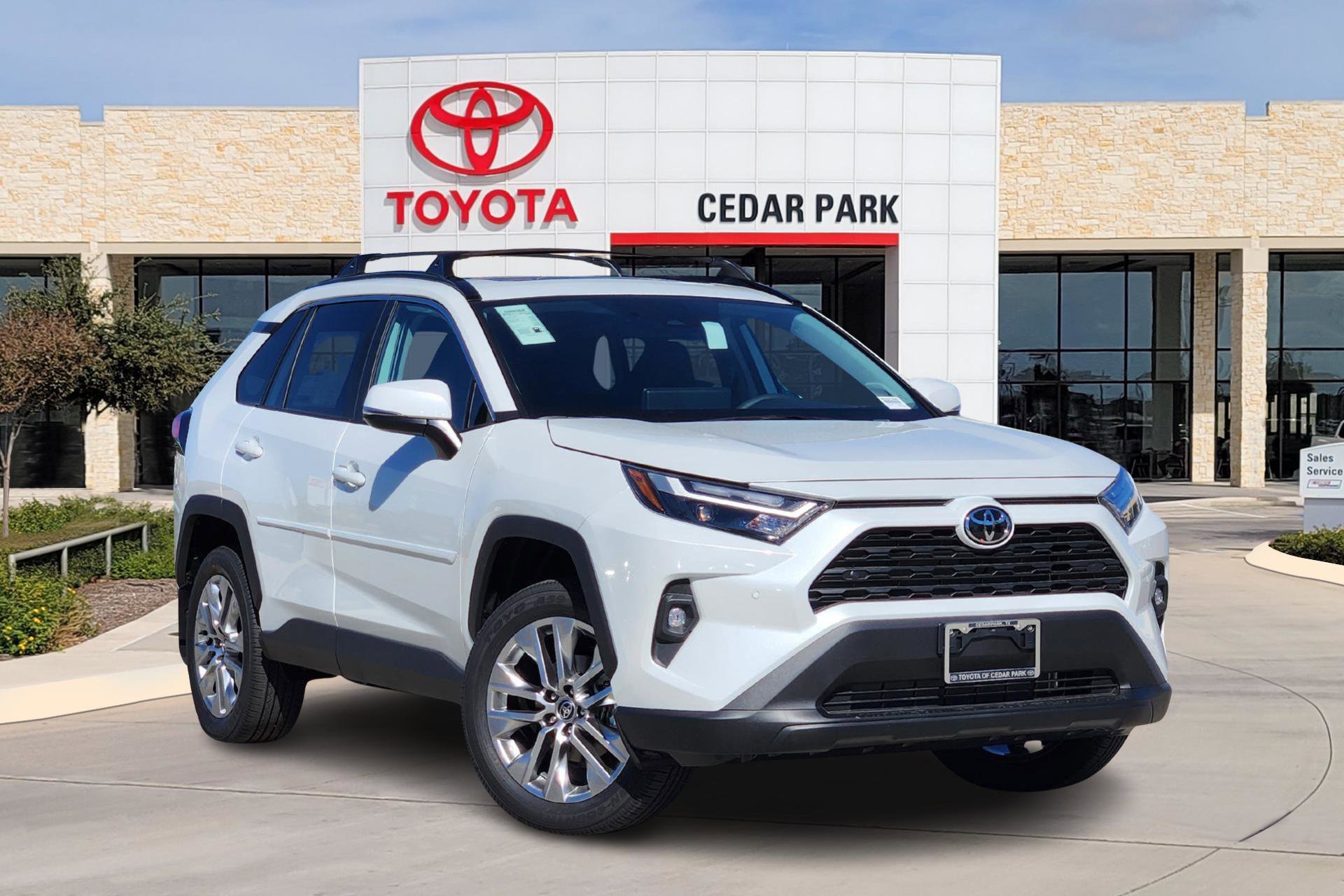 2025 Toyota RAV4 XLE Premium's photo