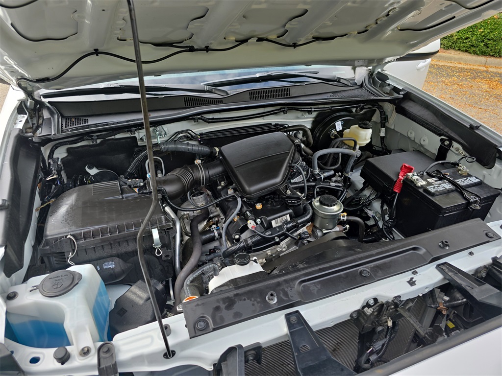 2023 Toyota Tacoma SR 4x4 Access Cab photo 30