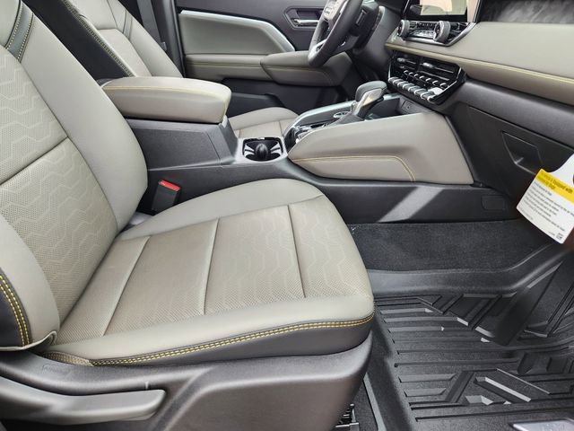 2026 Chevrolet Colorado ZR2 photo 9