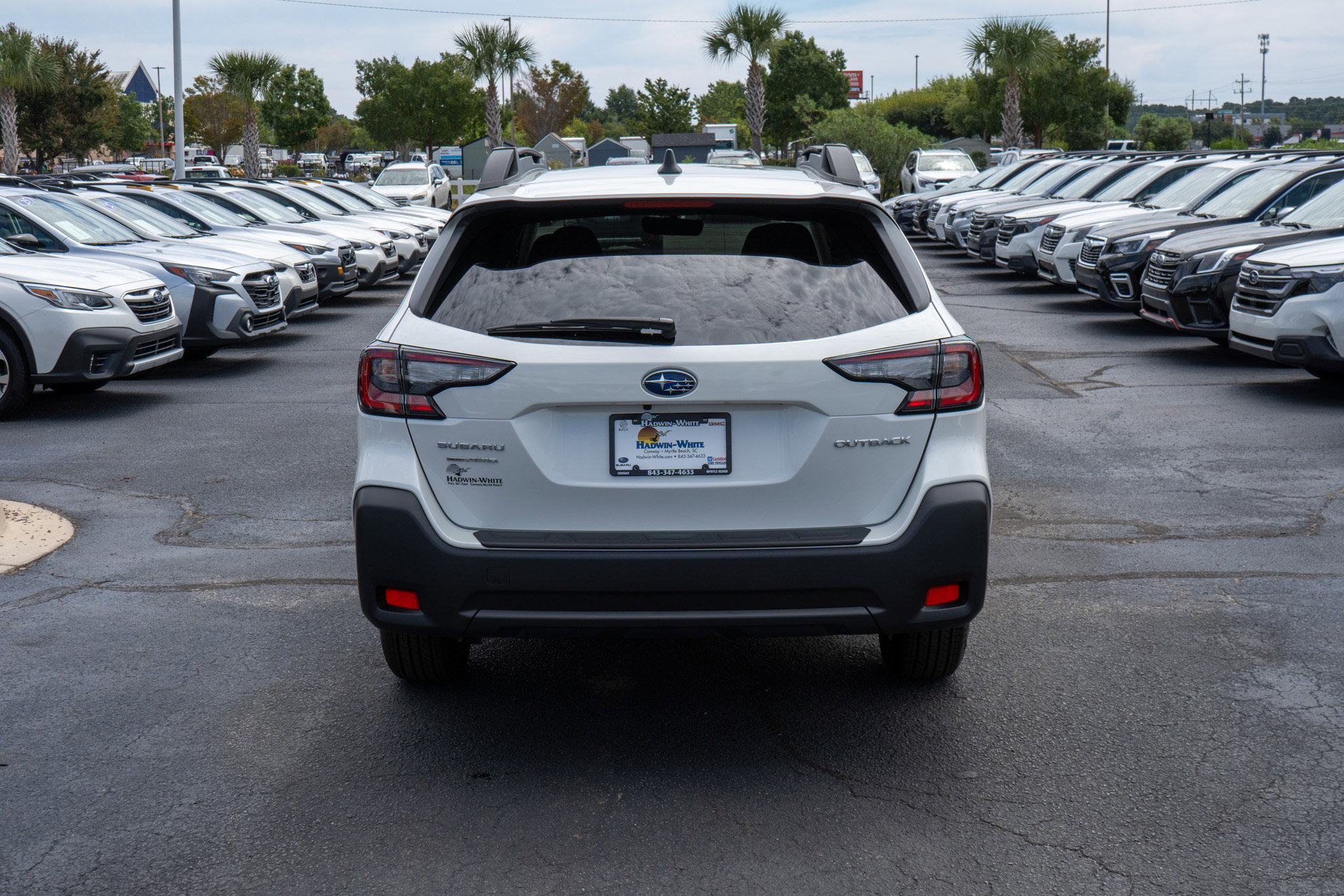 2025 Subaru Outback Premium photo 4