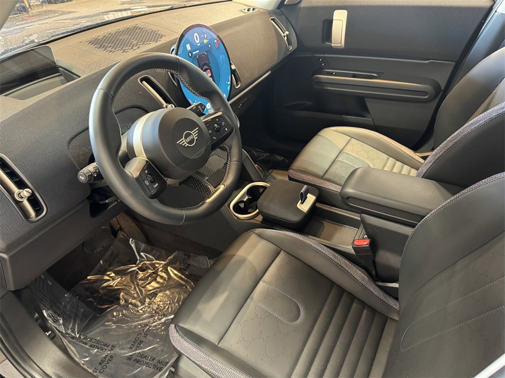 2025 Mini Countryman S ALL4 photo 16