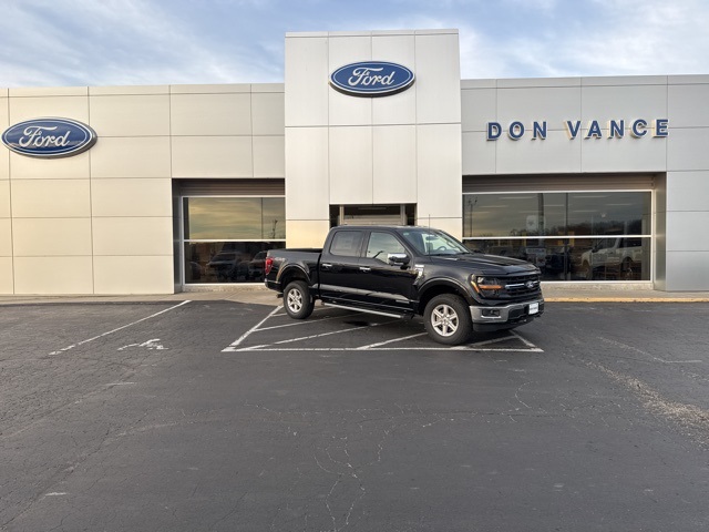 2025 Ford F-150 XLT's photo